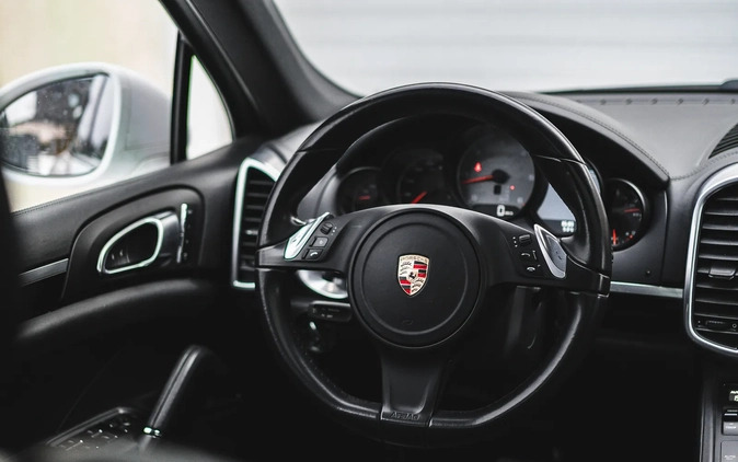 Porsche Cayenne cena 194999 przebieg: 139980, rok produkcji 2014 z Chełm małe 781
